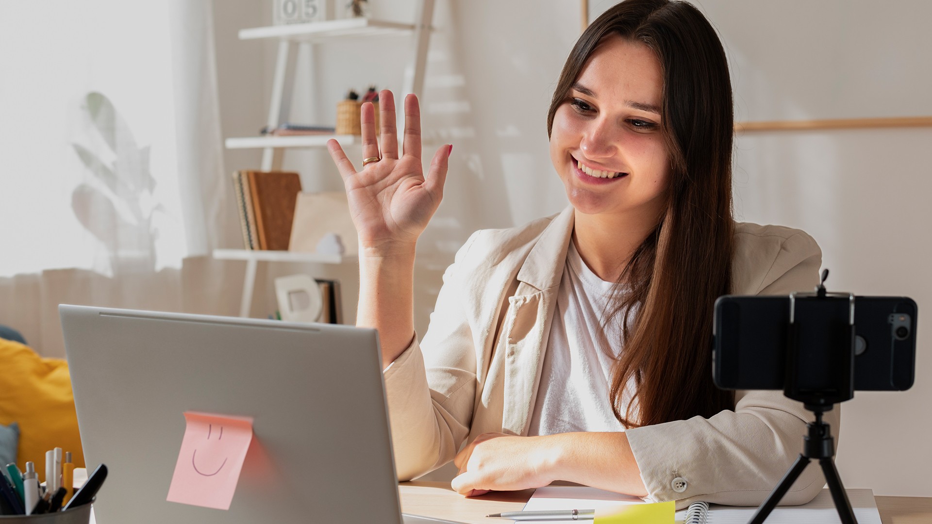 دورة الألعاب التفاعلية لتنمية مهارات الطفل كوكب الألعاب التفاعلية