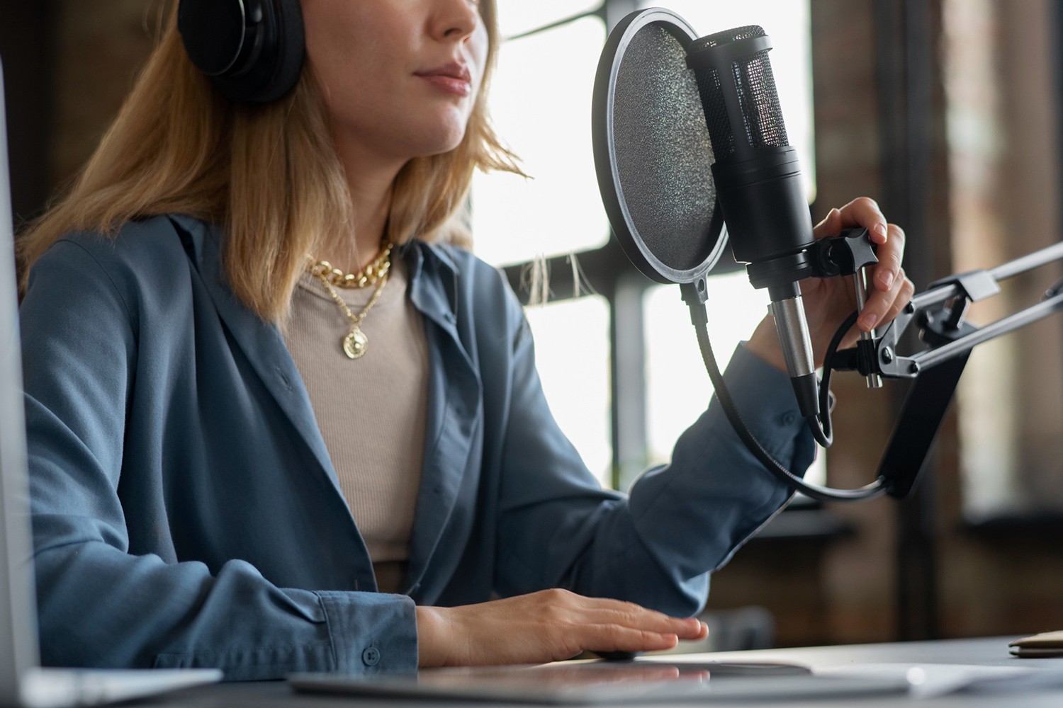 دورة التعليق الصوتي